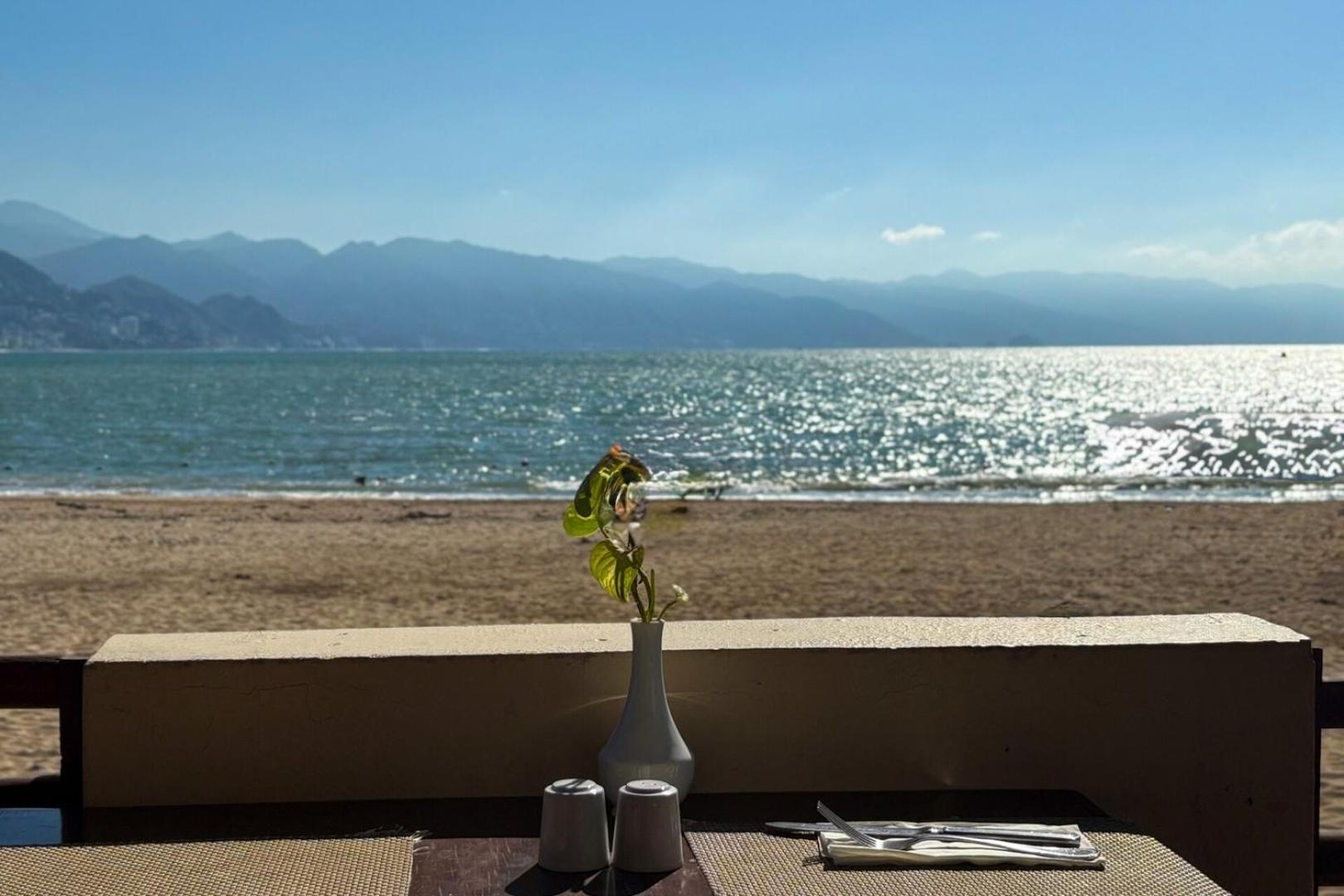 Ocean-view With Exclusive Amenities! *